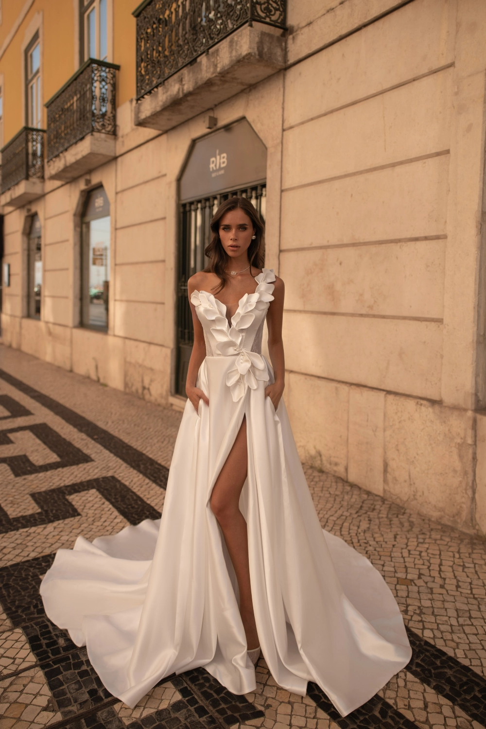 Blammo-Biamo Raise Your Wings IMG_7252