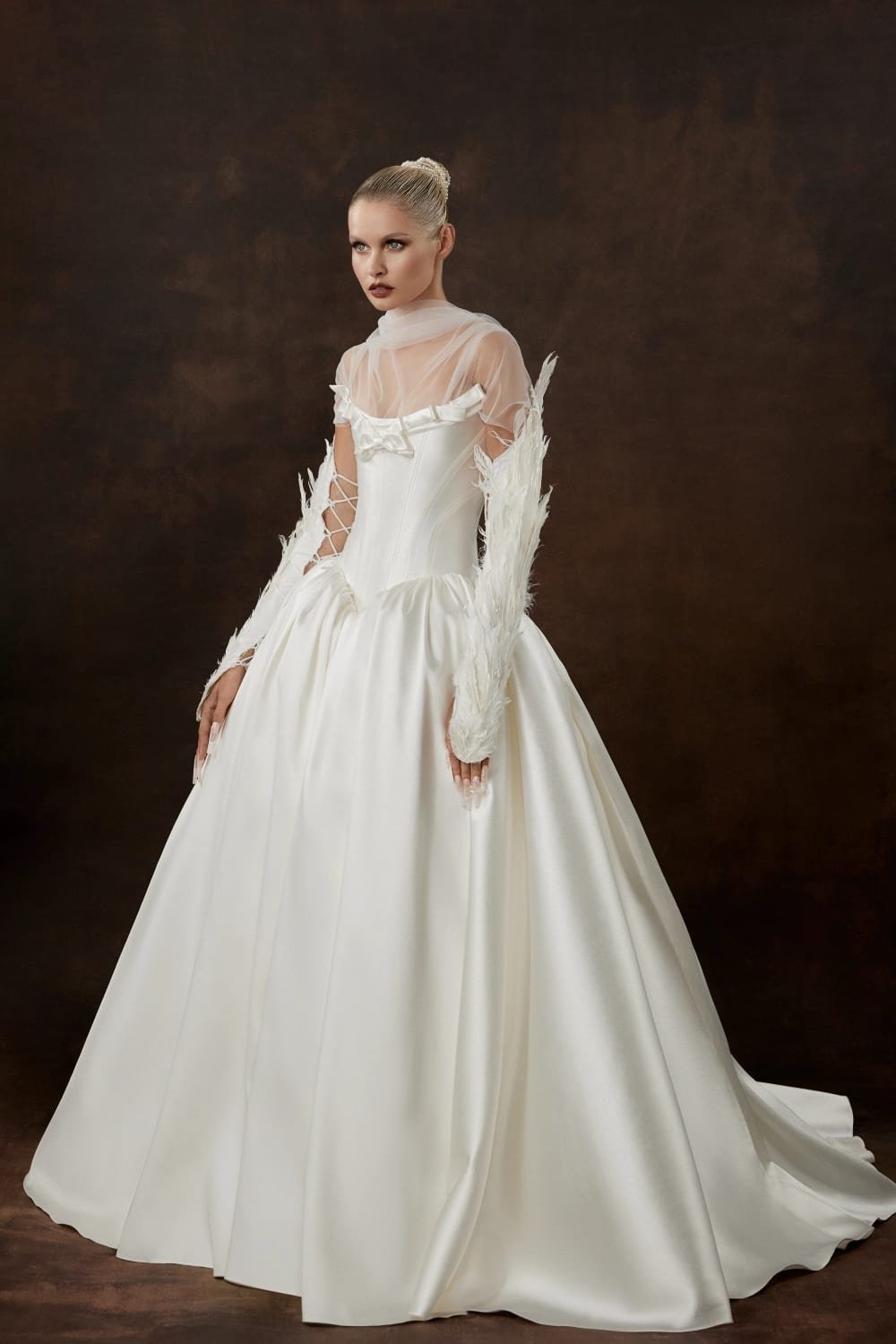 Ioanna wedding dress by Rara Couture — thumbnail 4
