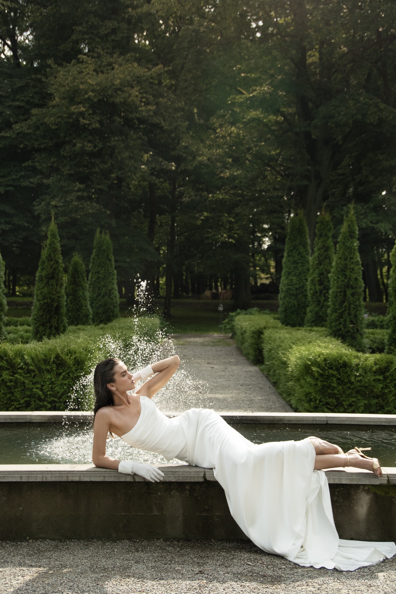 Santana wedding dress by Natalia Romanova - View 4