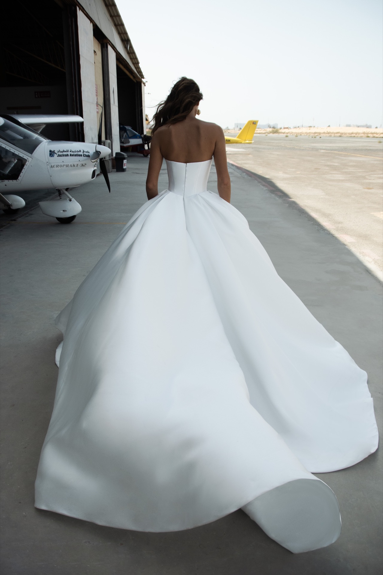 Vivian wedding dress by Natalia Romanova - View 3