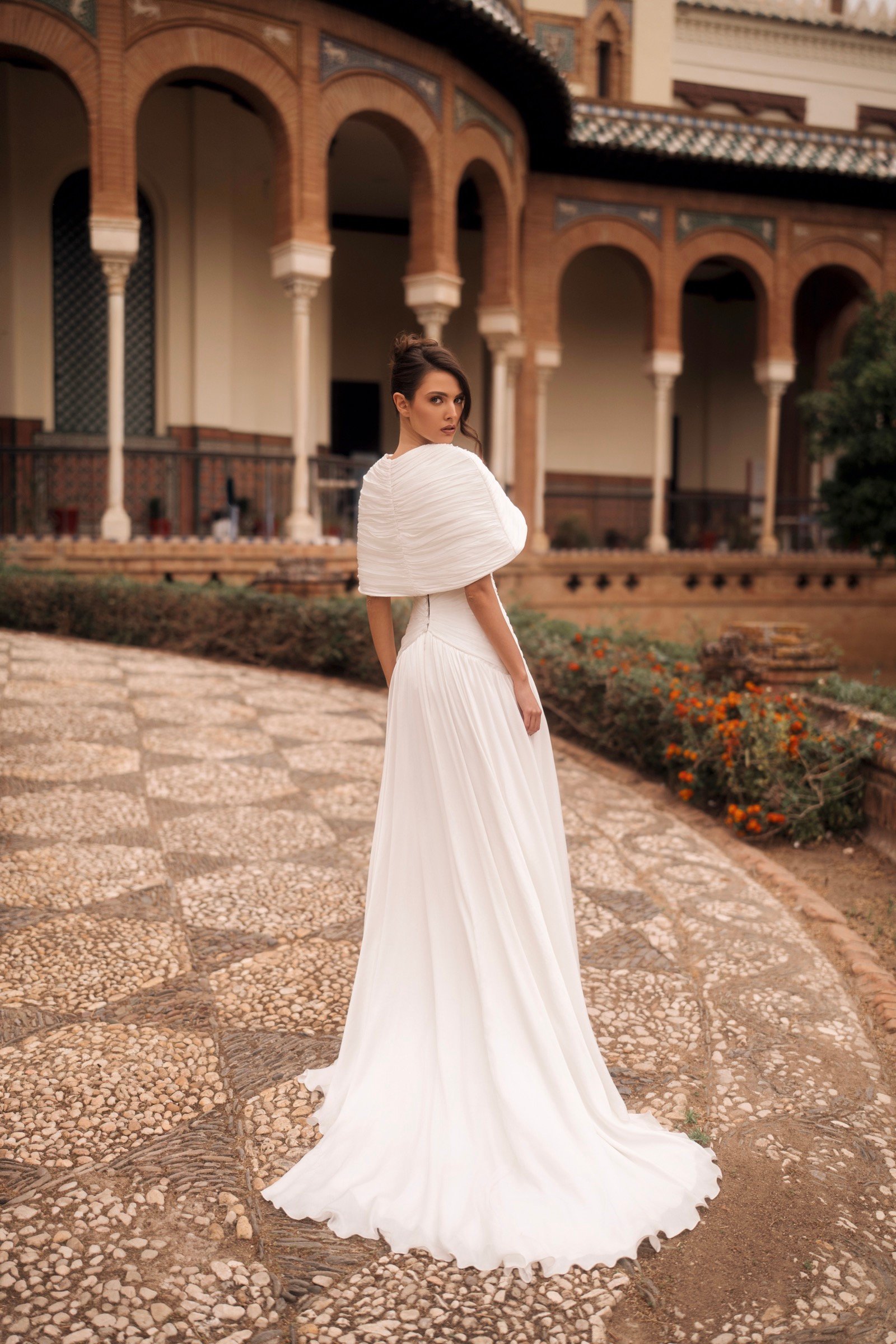 Vilma wedding dress by Blammo-Biamo — thumbnail 3