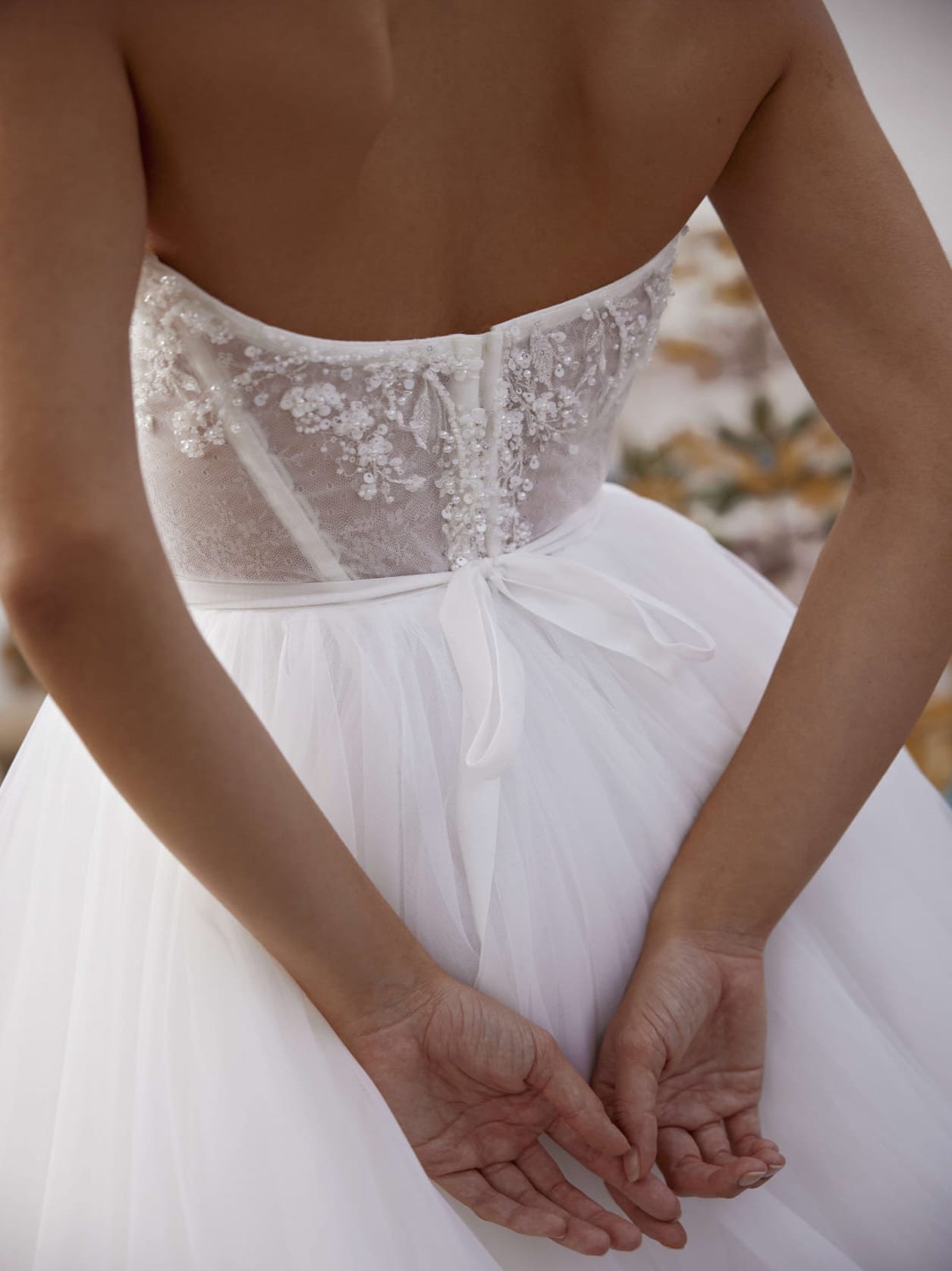 Lilia wedding dress by Rara Avis — thumbnail 3